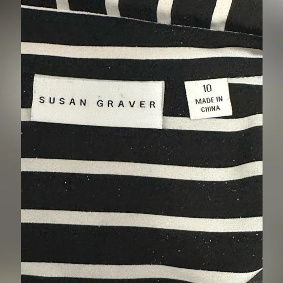 👚 Susan Graver Women's Button-Up Blouse - Size 10🌟 - Picture 9 of 13